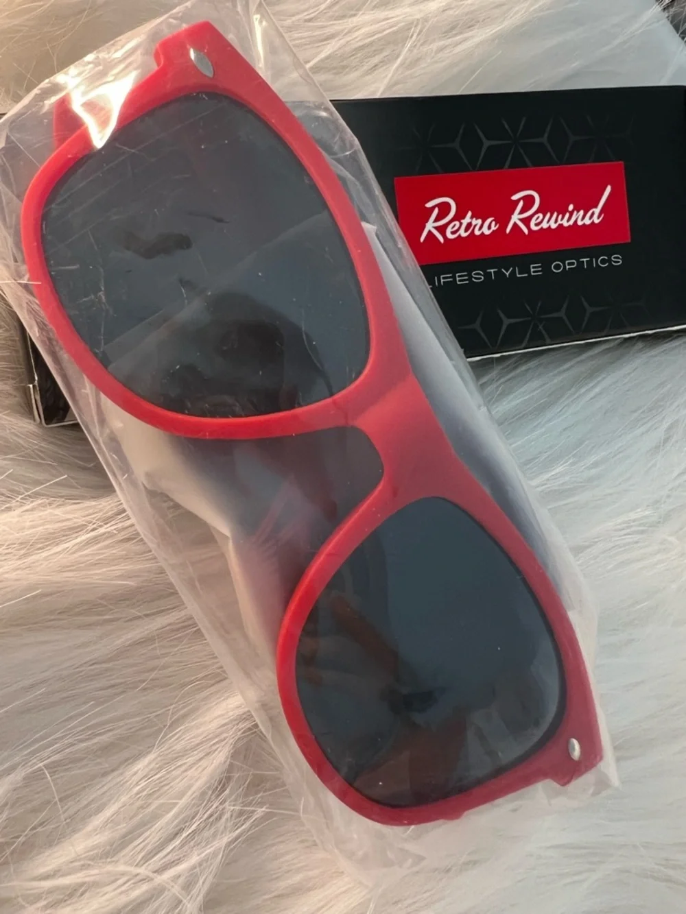 Retro Rewind Polarized Sunglasses for Men and Women UV Protection Summer NWT